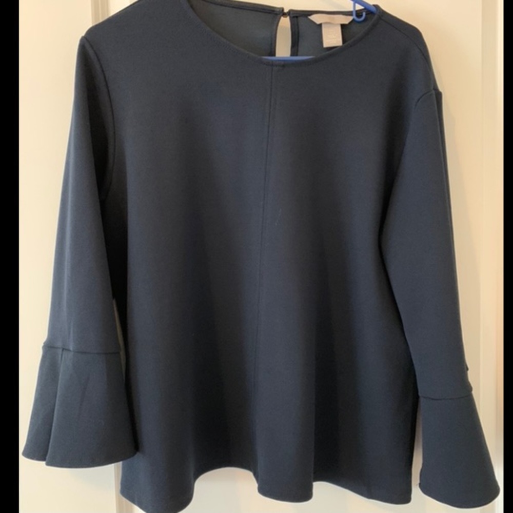 NWOT - H&M BELL SLEEVE BLOUSE